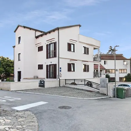 Apartman Alba *