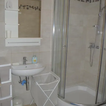 Alba Apartment *