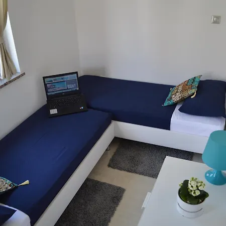 Alba Apartment *