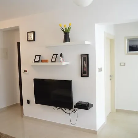 Apartment Alba *