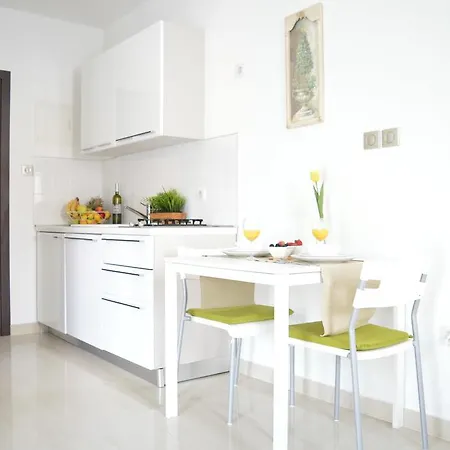 Apartment Alba *